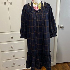 Chelsea and Violet dress size L